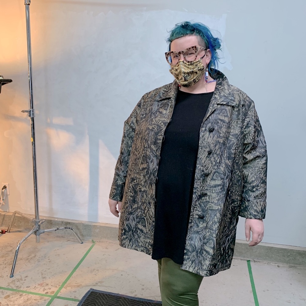 3X Caroline rose metallic jacket